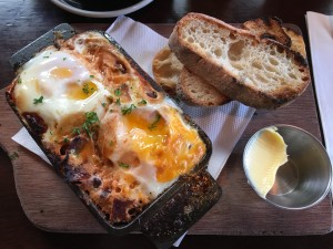 Fidel's Baked Spanish Eggs